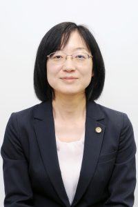 弁護士田中智美